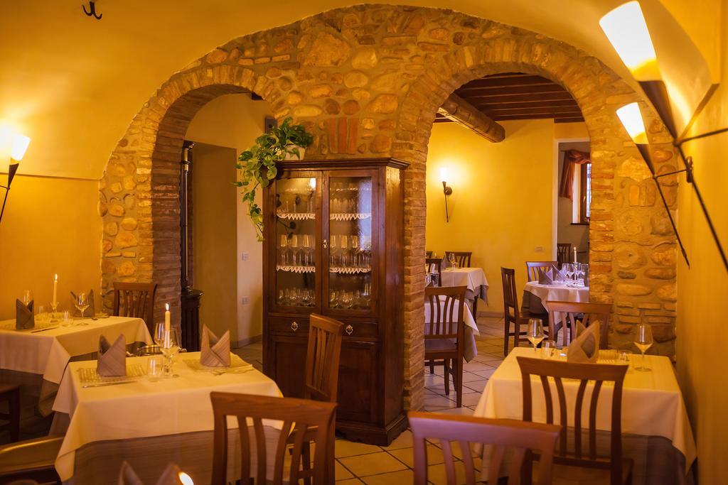Hotel Alla Corte Dei Bicchi Cavriana Exterior photo