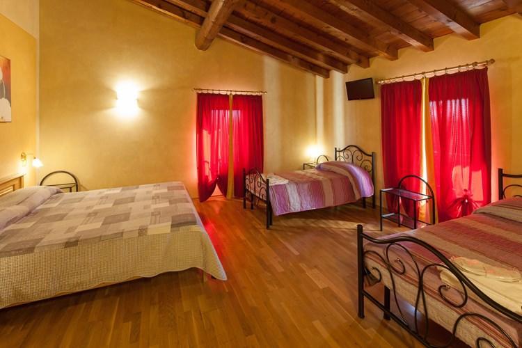 Hotel Alla Corte Dei Bicchi Cavriana Exterior photo