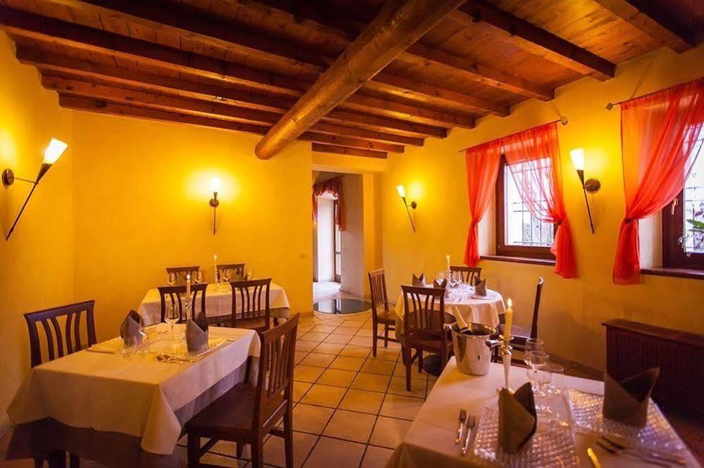 Hotel Alla Corte Dei Bicchi Cavriana Exterior photo